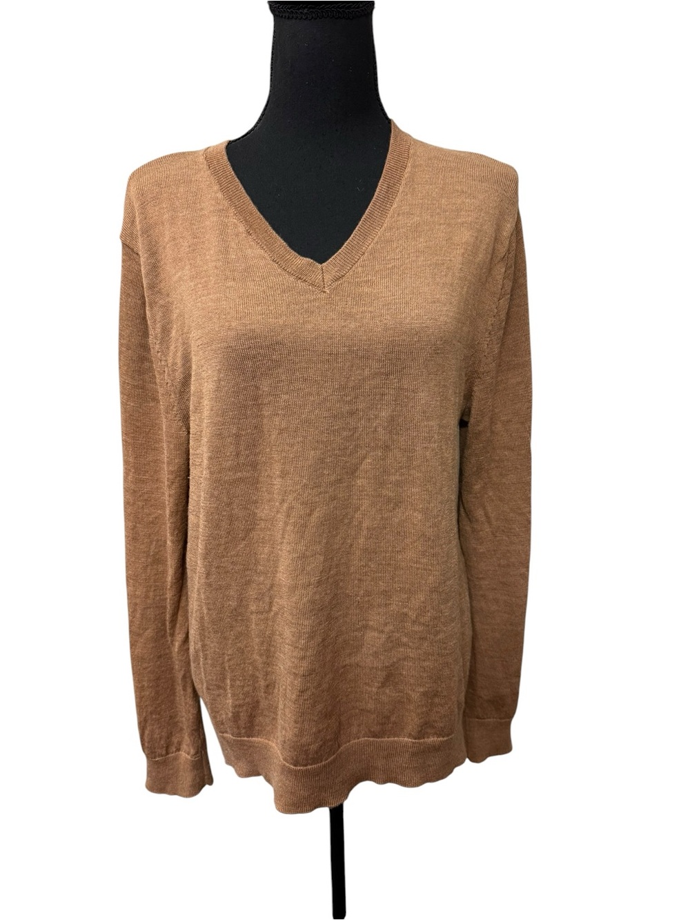 Banana Republic Merino Wool Camel V-Neck Lightweight Sweater Medium